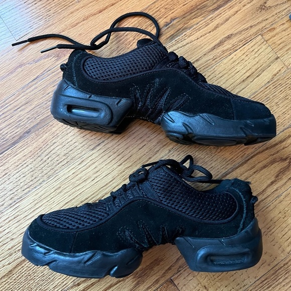 Bloch Black Children’s Performance Mesh Split Sole Dance Sneaker Size 3.5 - Picture 7 of 9